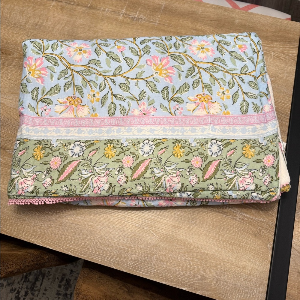 Reversible Blanket